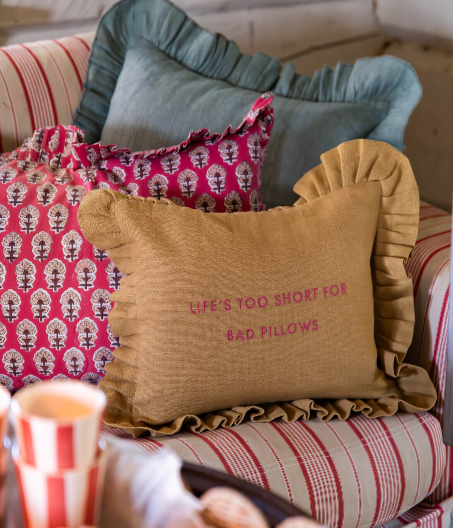 Quote Kuddfodral - Senapsgul 30x40 cm