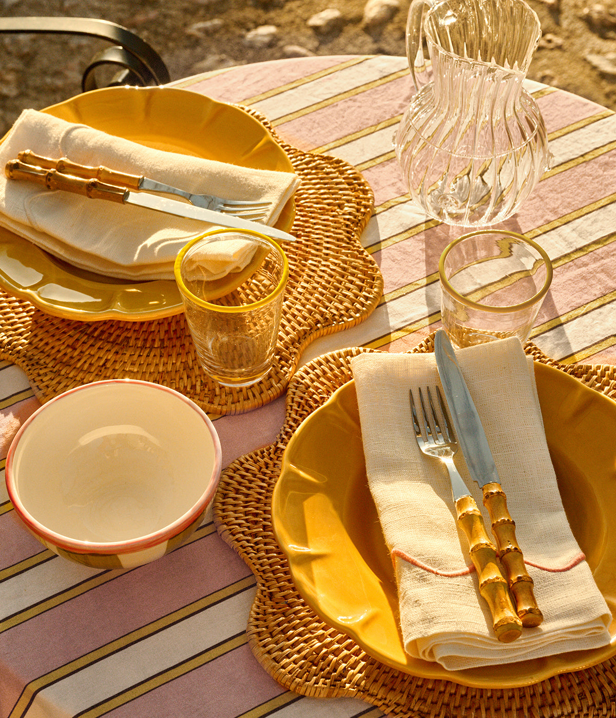 Everyday charm djup tallrik - Gul 25 cm