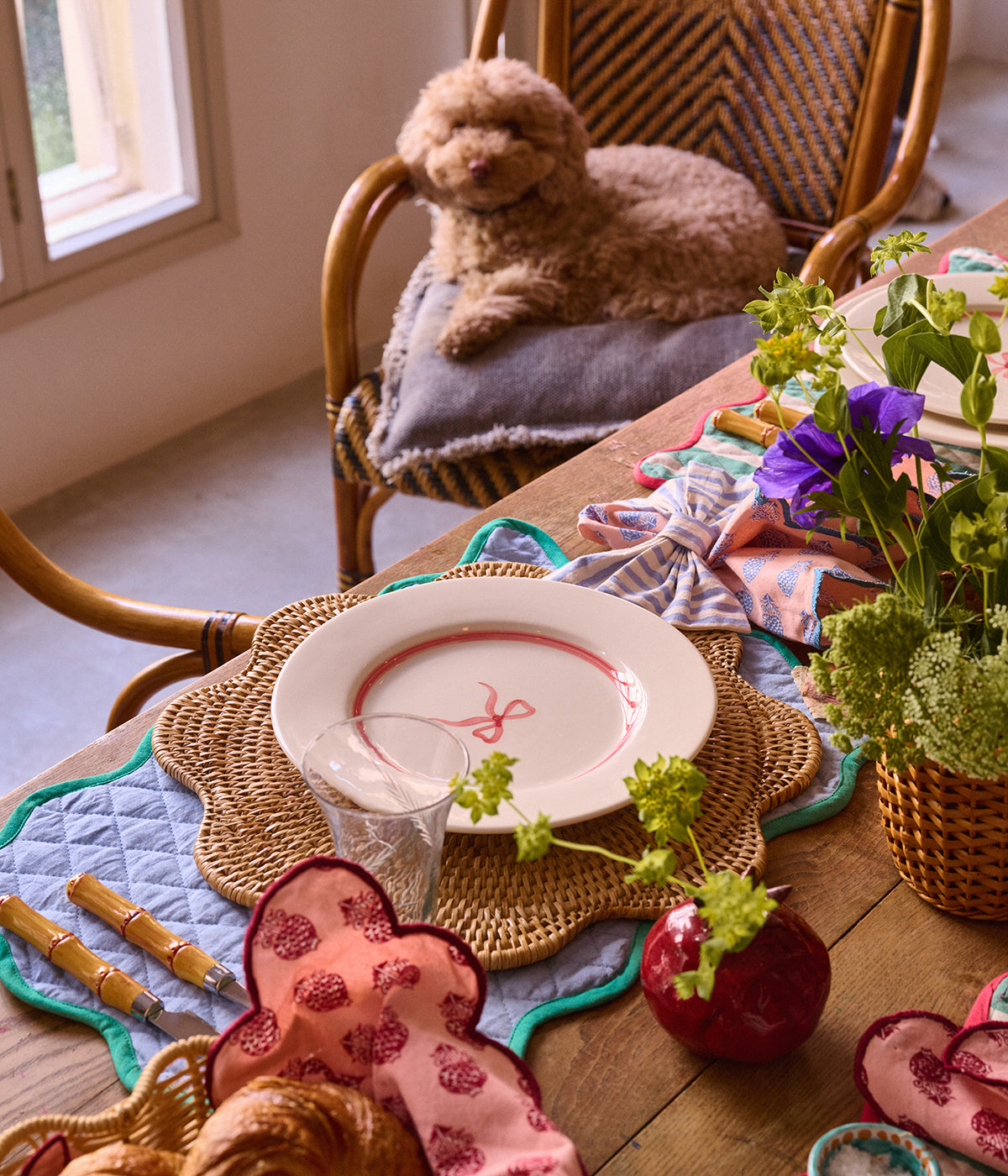 Scallop Rattan Placemat - Natural 36 cm