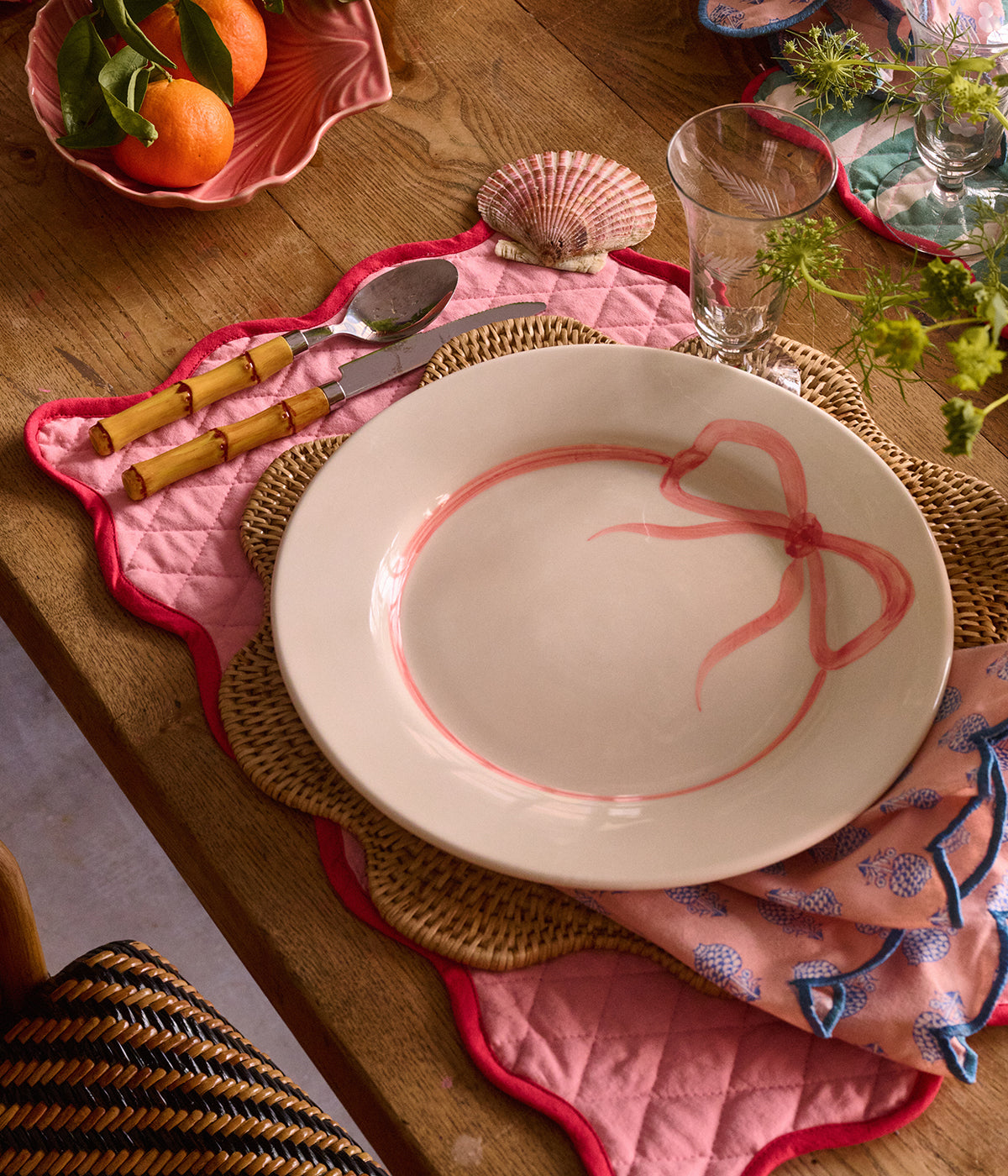 Bow Dinner plate - Pink 28 cm