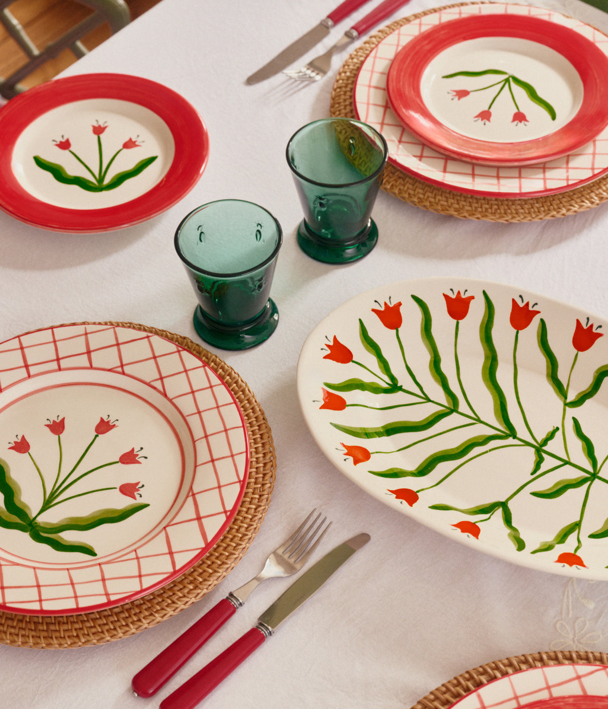Madelen Möllard Tulip Serving plate - Red 38.5x26 cm