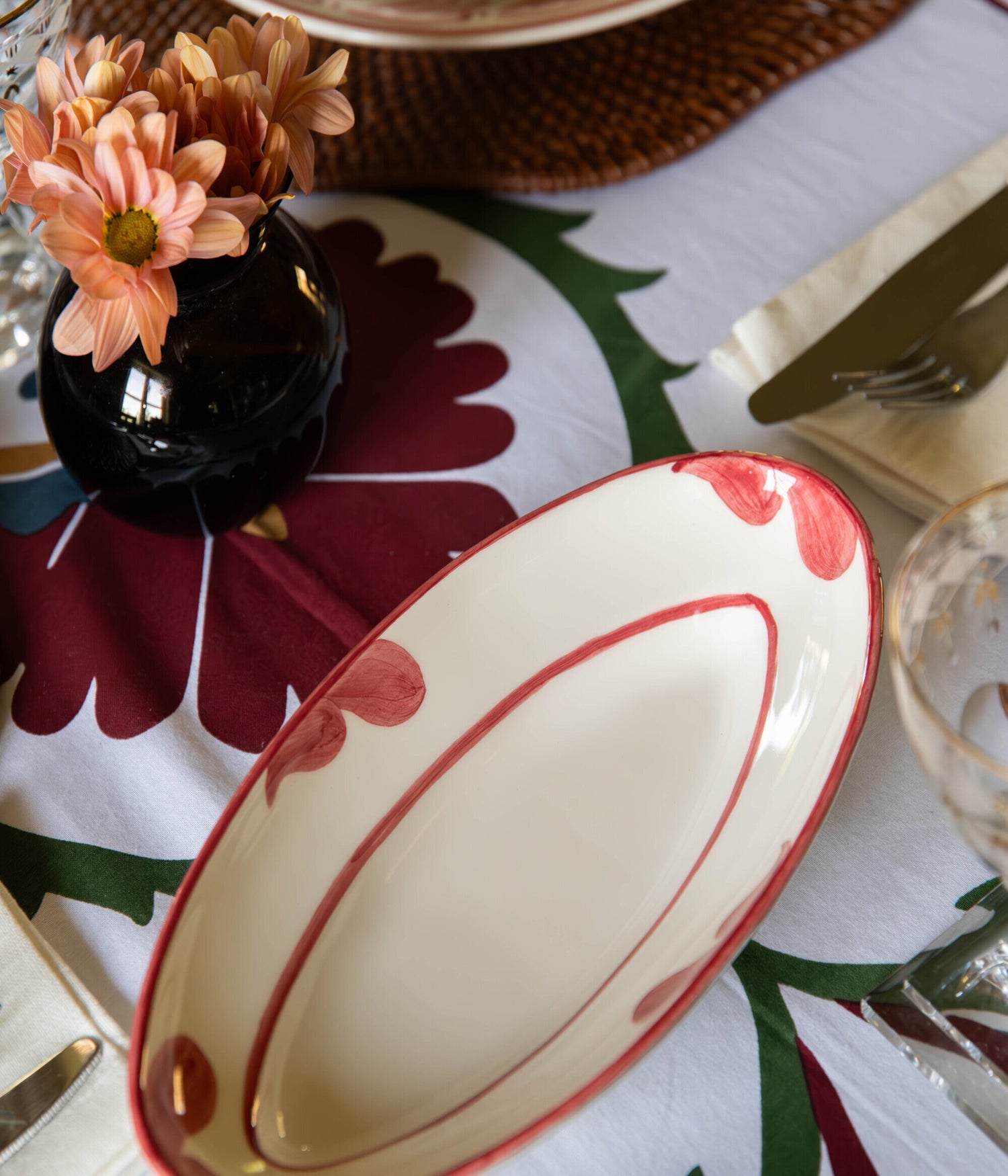 New Classic Litet Serveringsfat - Burgundy 26 cm