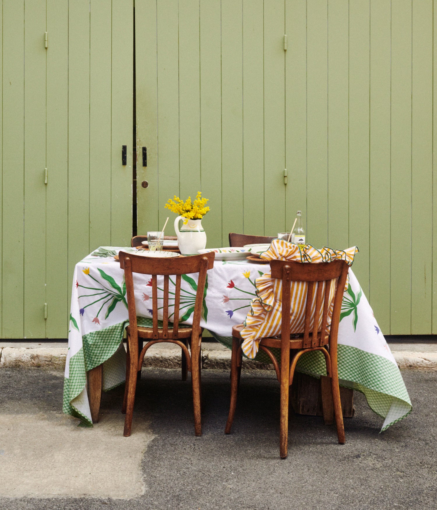 Madelen Möllard Tulip Tablecloth - Multi